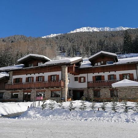 Le Reve Bed & Breakfast Courmayeur Exterior photo