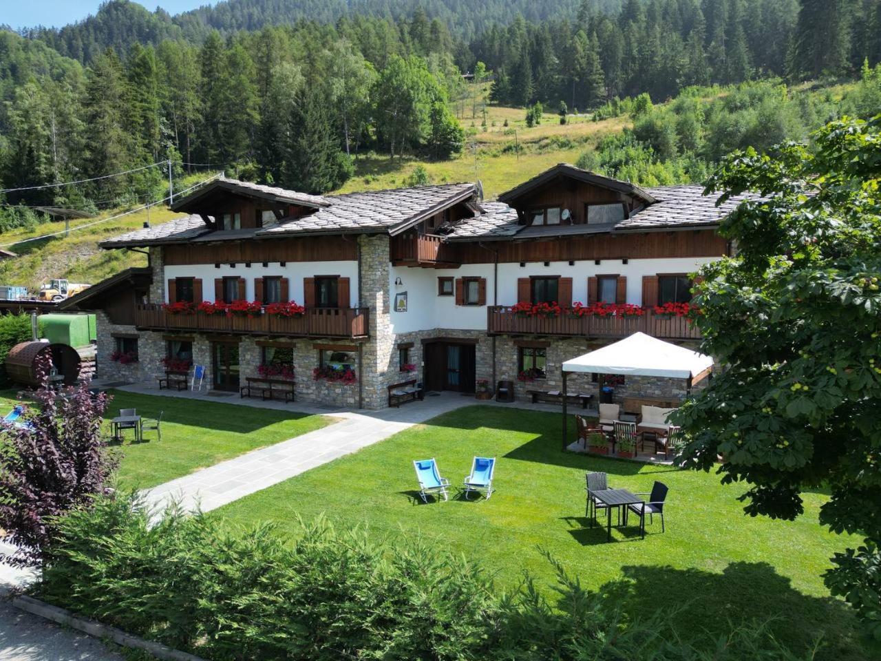 Le Reve Bed & Breakfast Courmayeur Exterior photo